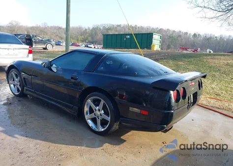 1996 Chevrolet Corvette z USA, uszkodzony, nr VIN 1G1YY2252T5108782